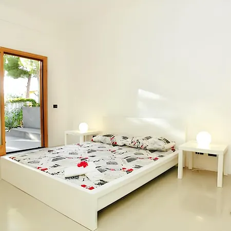 Spacious Altavilla: Private Pool Retreat Villa Altavilla Milicia